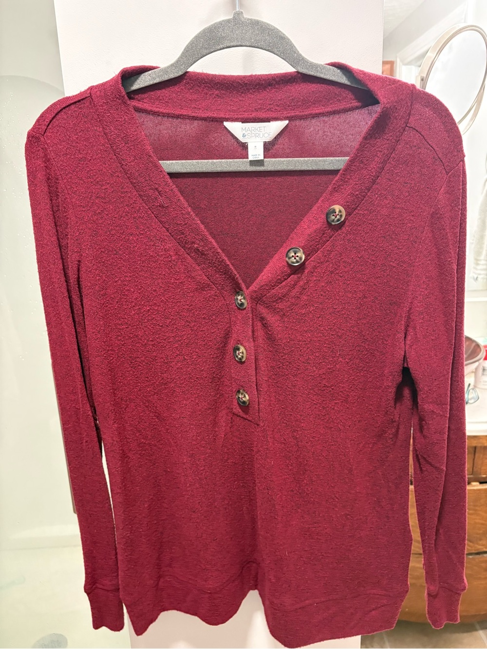 Market & Spruce Deep Wine Button-Accent V-Neck Long Sleeve Top